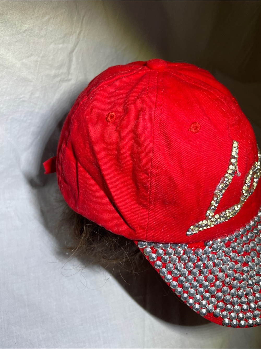 Red Rhinestone-Embellished Baseball Cap “Love” - Picture 6 of 13